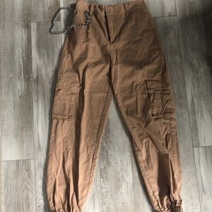 NWOT tan cargo pants
